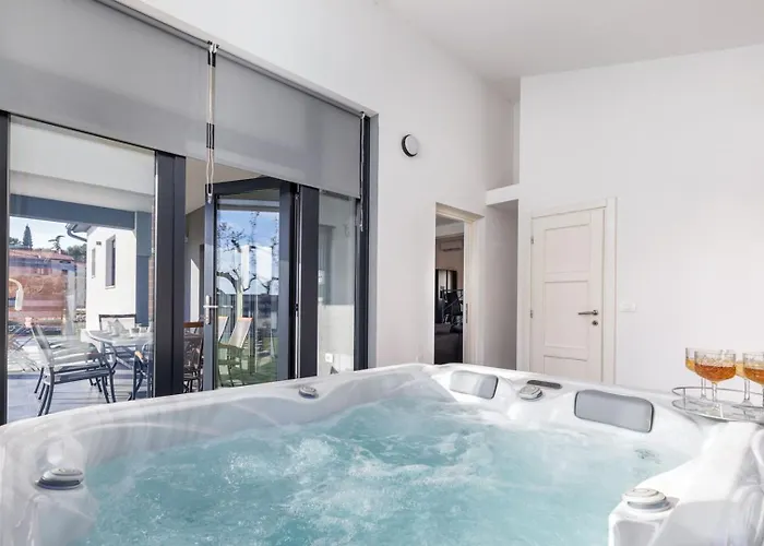 Jasminka Villa Kaštelir