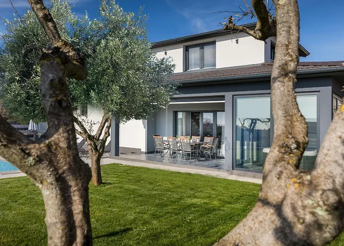 Jasminka Villa Kaštelir